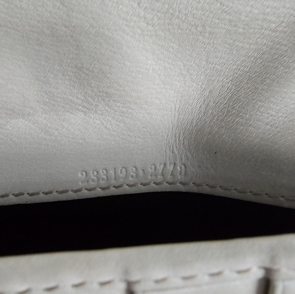 Authentic GUCCI Cima Organizer/wallet - Picture 4 of 17